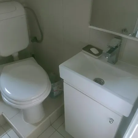 Quarto em Acomodações Particulares Marsala Family Belgrado