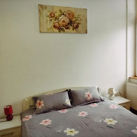 Marsala Family Quarto em Acomodações Particulares *