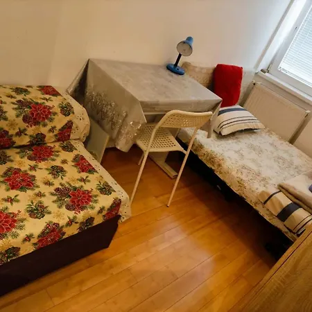 Marsala Family * Belgrado